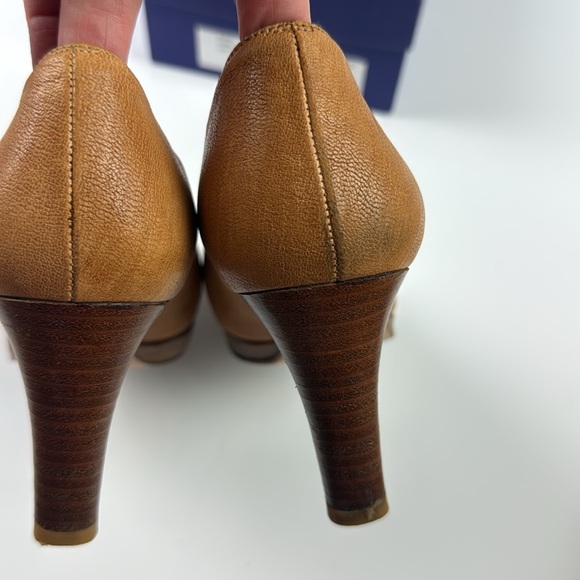 Stuart Weitzman blog camel vecchio Napa platform pump - Picture 5 of 8